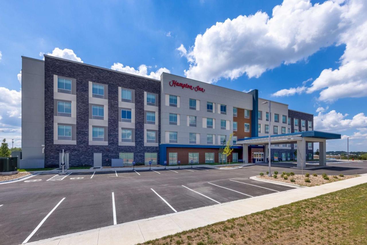 Hampton Inn Kansas City Southeast, Mo Dış mekan fotoğraf